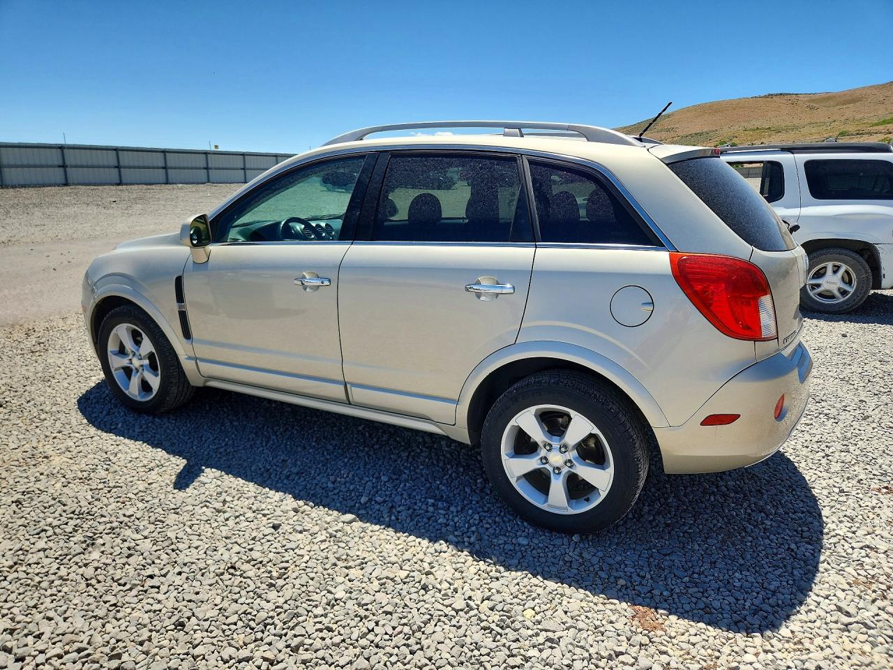 3GNAL3EK4ES561509 · 2014 CHEVROLET CAPTIVA · 2/13