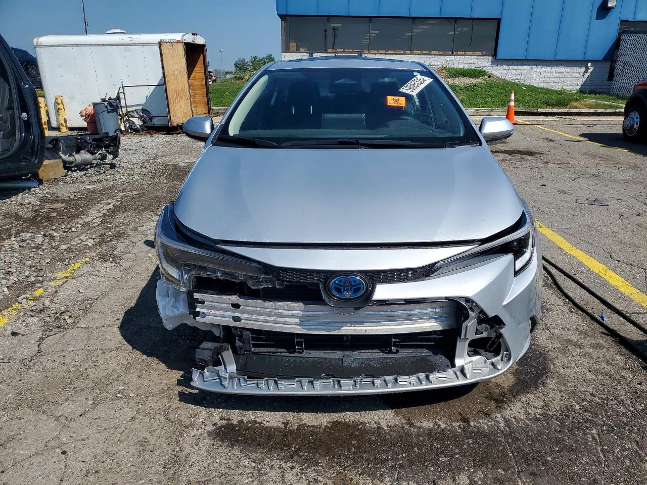 JTDBCMFE9S3105275 · 2025 TOYOTA COROLLA HYBRID · 5/12