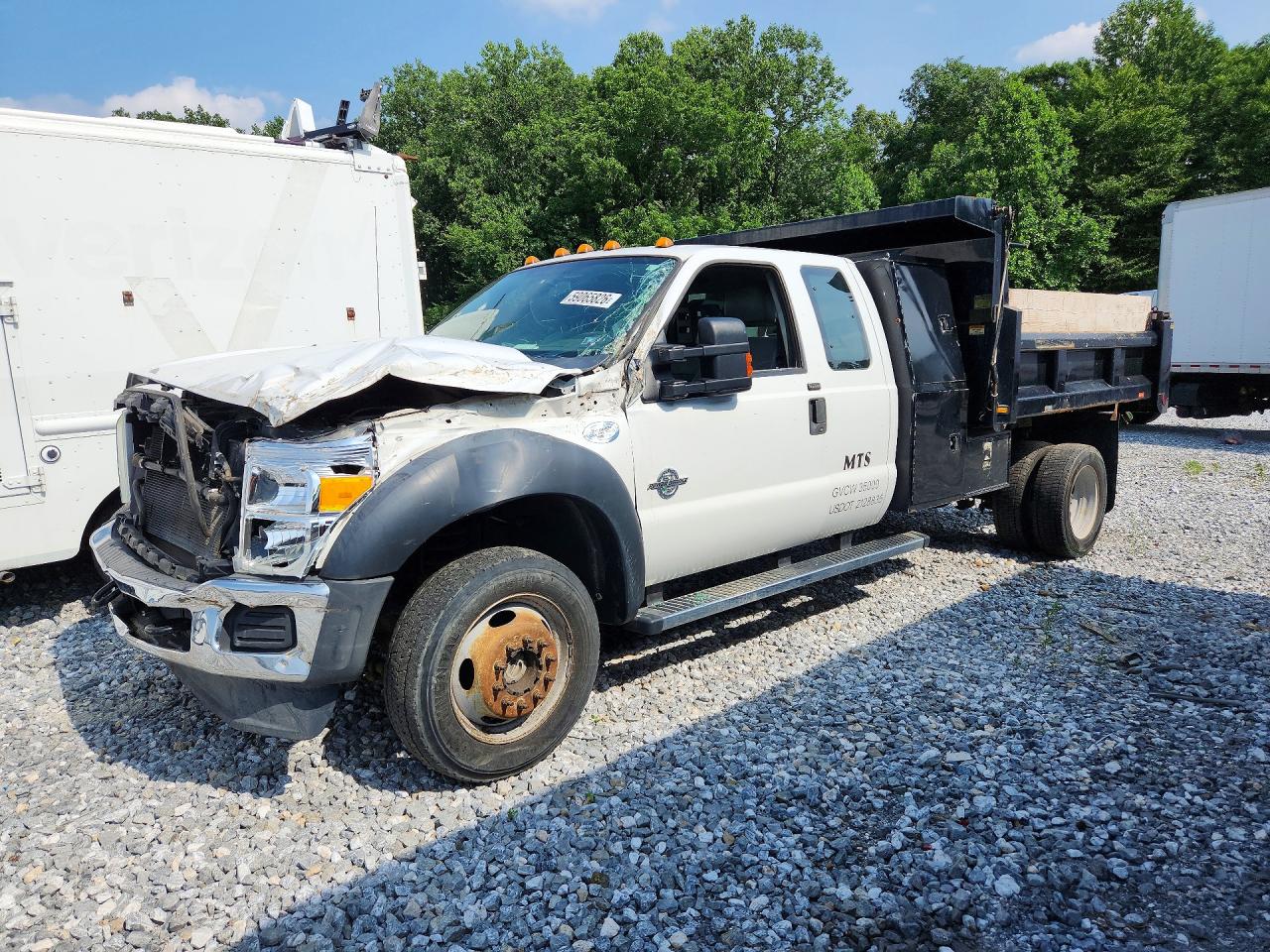 1FD0X5HT1FED11757 · 2015 FORD F550
