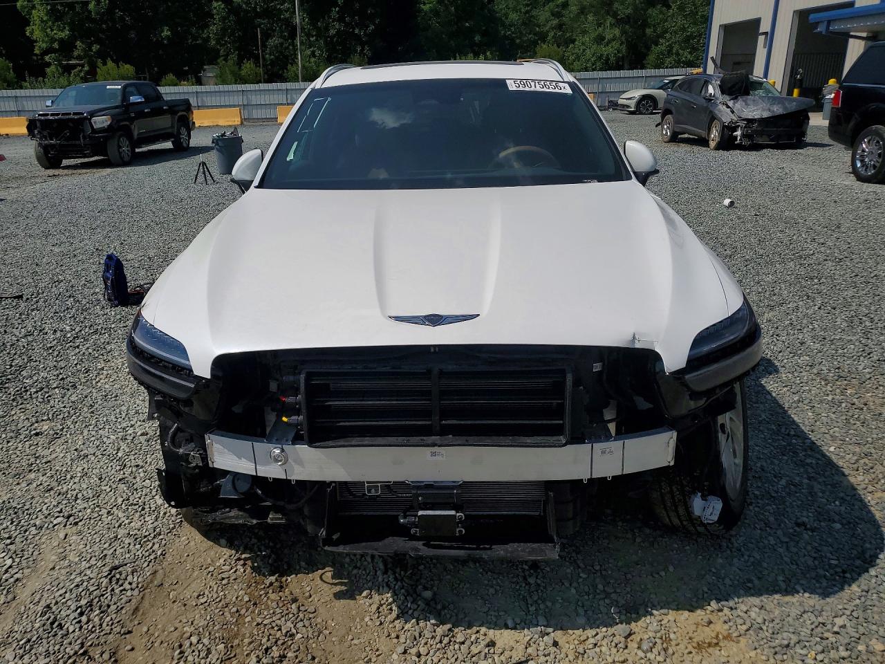 KMUMBDTB7TU283362 · 2026 GENESIS GV70 · 5/13