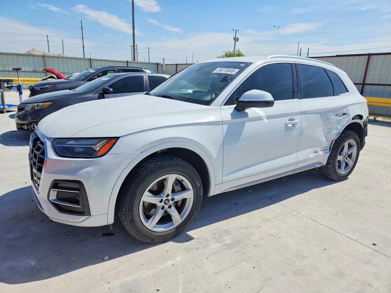 WA1AAAFY6M2060891 · 2021 AUDI Q5