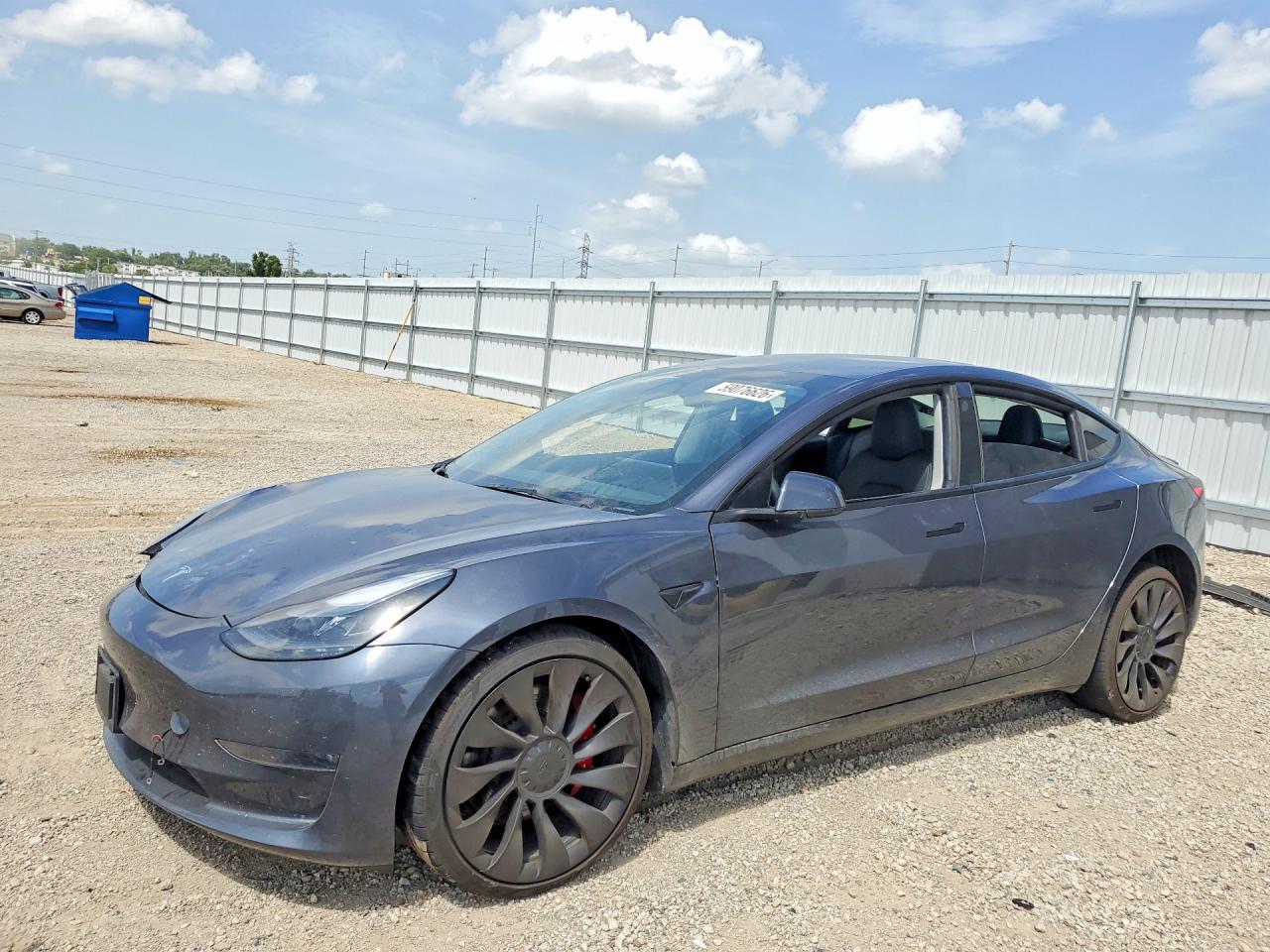 5YJ3E1EC8PF604267 · 2023 TESLA MODEL 3
