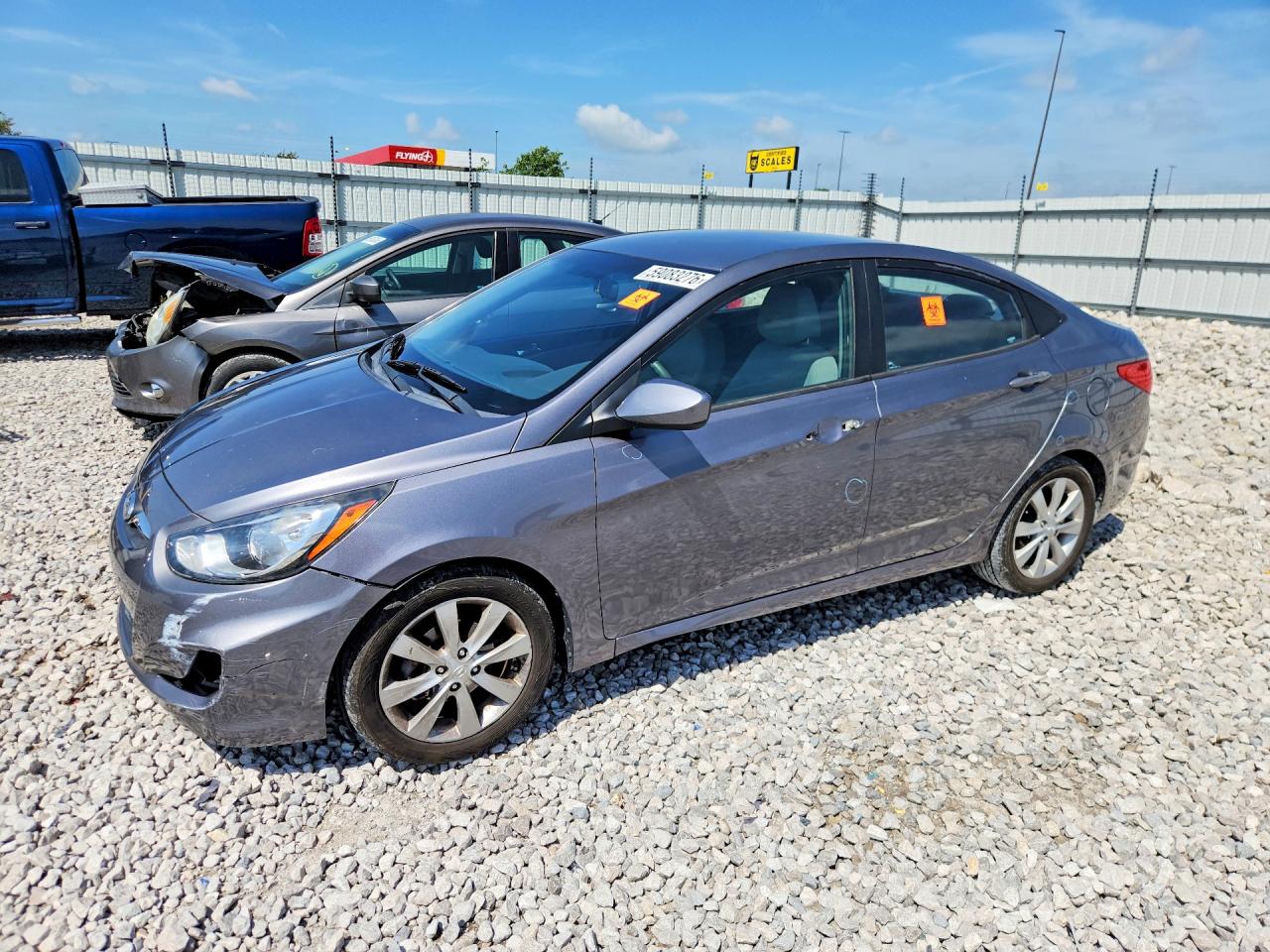 KMHCU4AE1DU473323 · 2013 HYUNDAI ACCENT