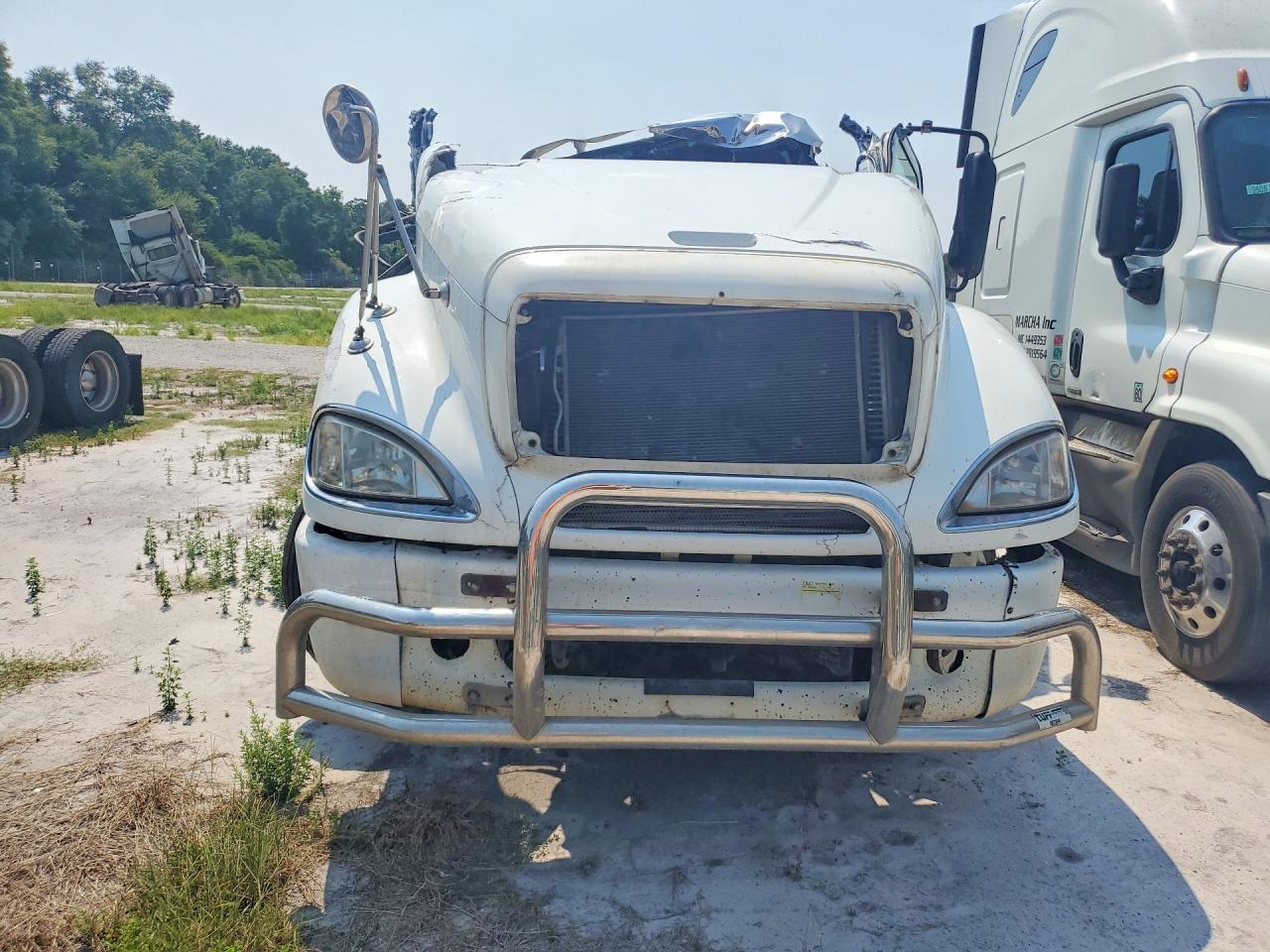 3ALXA7006FDGK5238 · 2015 FREIGHTLINER CONVENTIONAL · 5/11