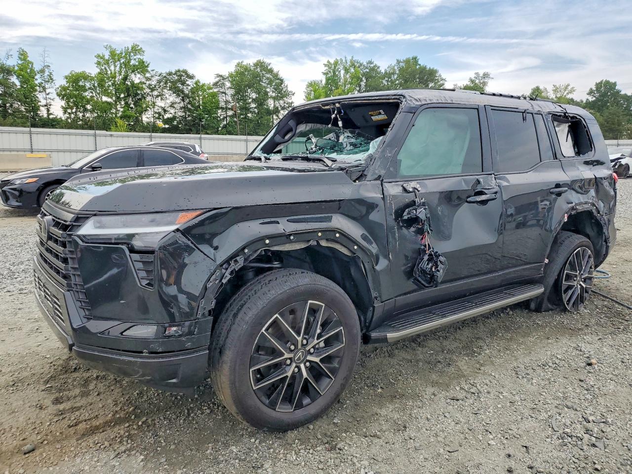 JTJTBCDX1R5006046 · 2024 LEXUS GX 550