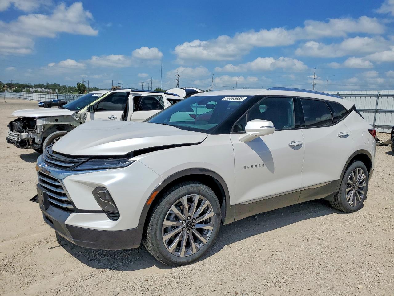 3GNKBLRSXSS105334 · 2025 CHEVROLET BLAZER