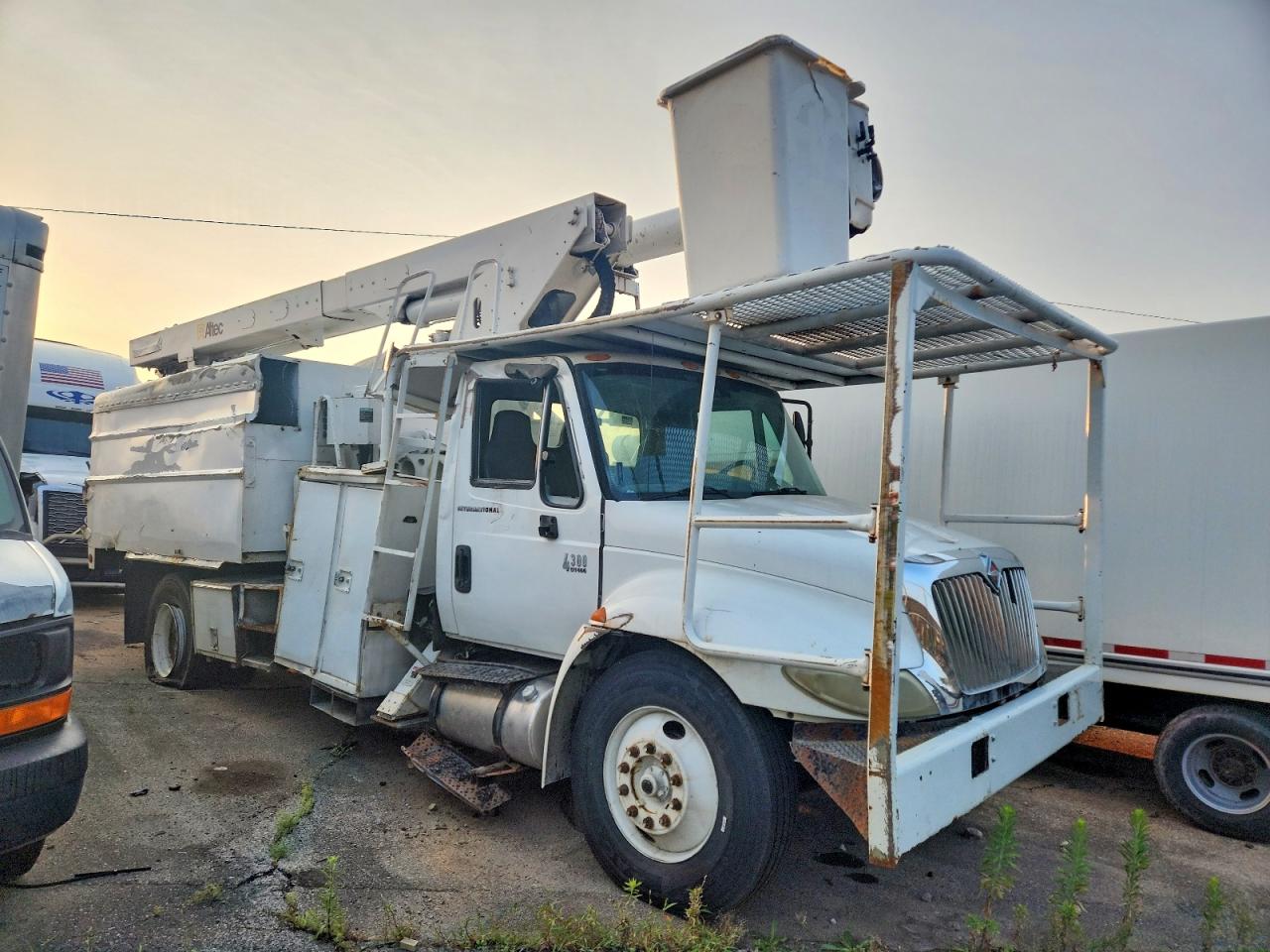 1HTMMAAN23H548001 · 2003 INTERNATIONAL 4000