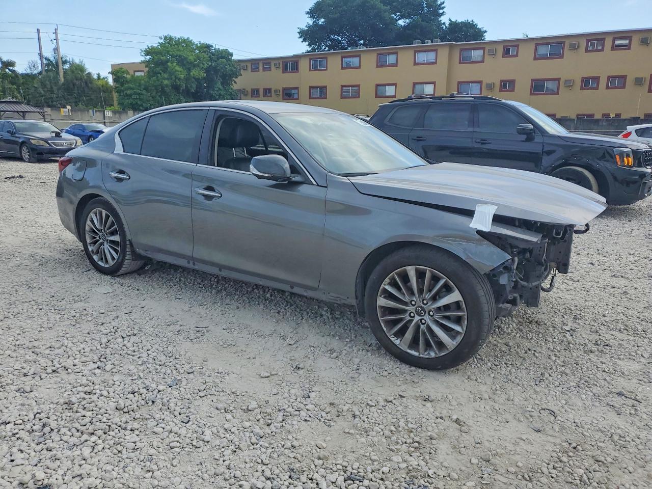 JN1EV7BR6MM755084 · 2021 INFINITI Q50 · 4/13