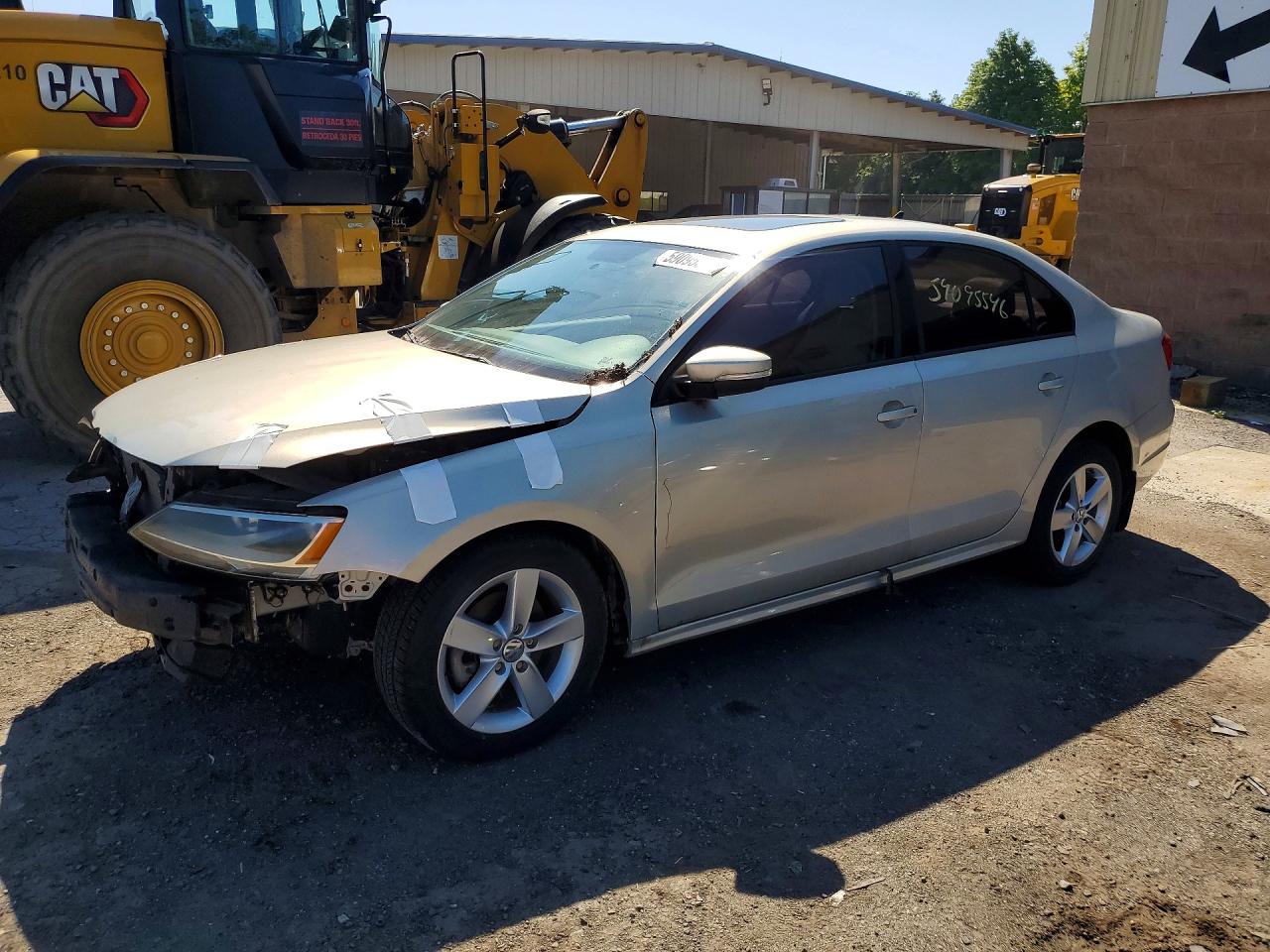 3VWLL7AJ0BM089456 · 2011 VOLKSWAGEN JETTA