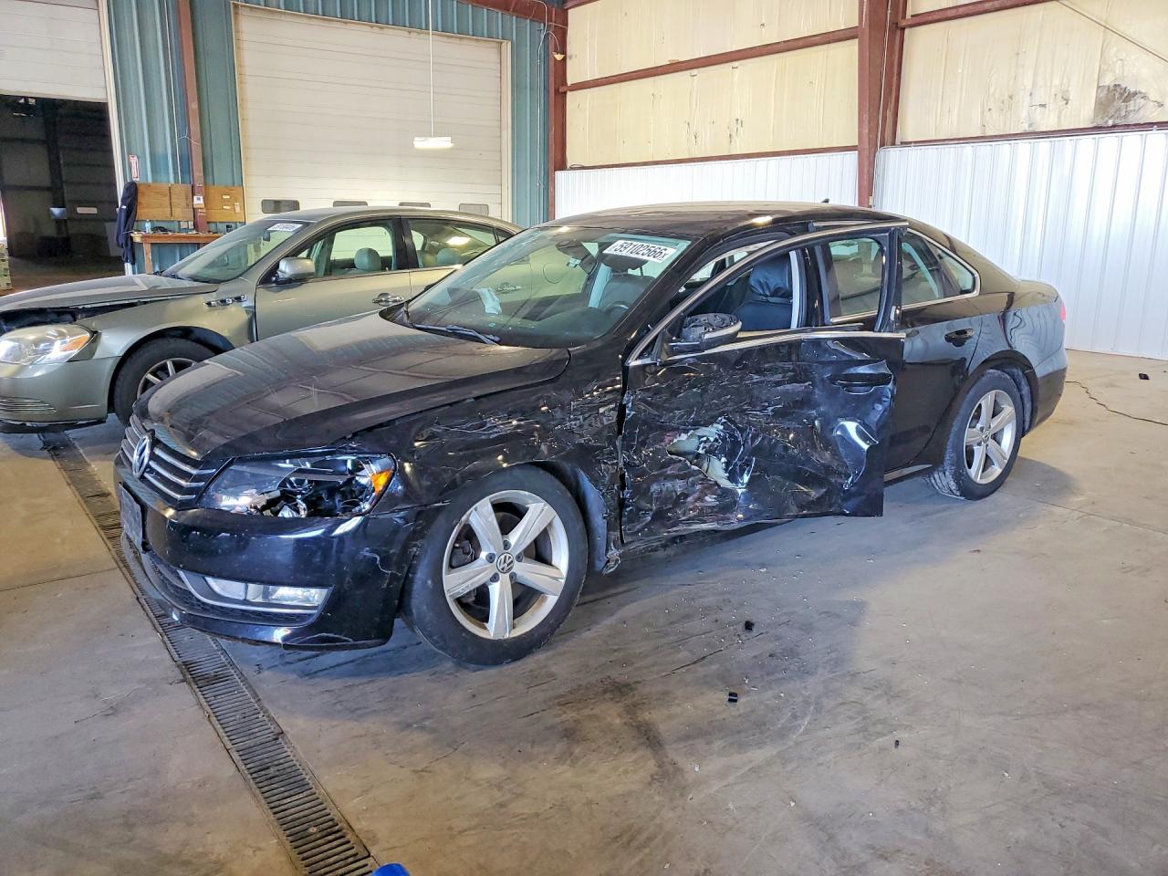 2015 VOLKSWAGEN PASSAT