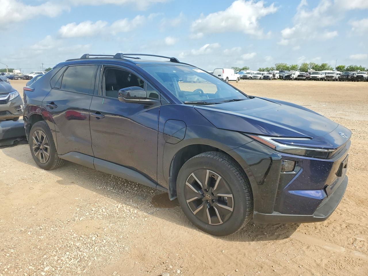 JTMBCAEB6TA000907 · 2026 TOYOTA BZ · 4/14