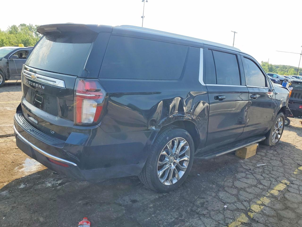 1GNSKCKD3PR128735 · 2023 CHEVROLET SUBURBAN · 3/14