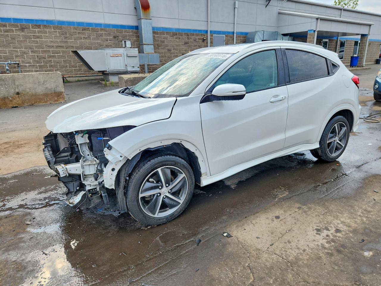 3CZRU6H99LM725139 · 2020 HONDA HR-V