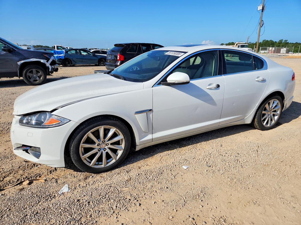 SAJWA0FS2FPU68426 · 2015 JAGUAR XF