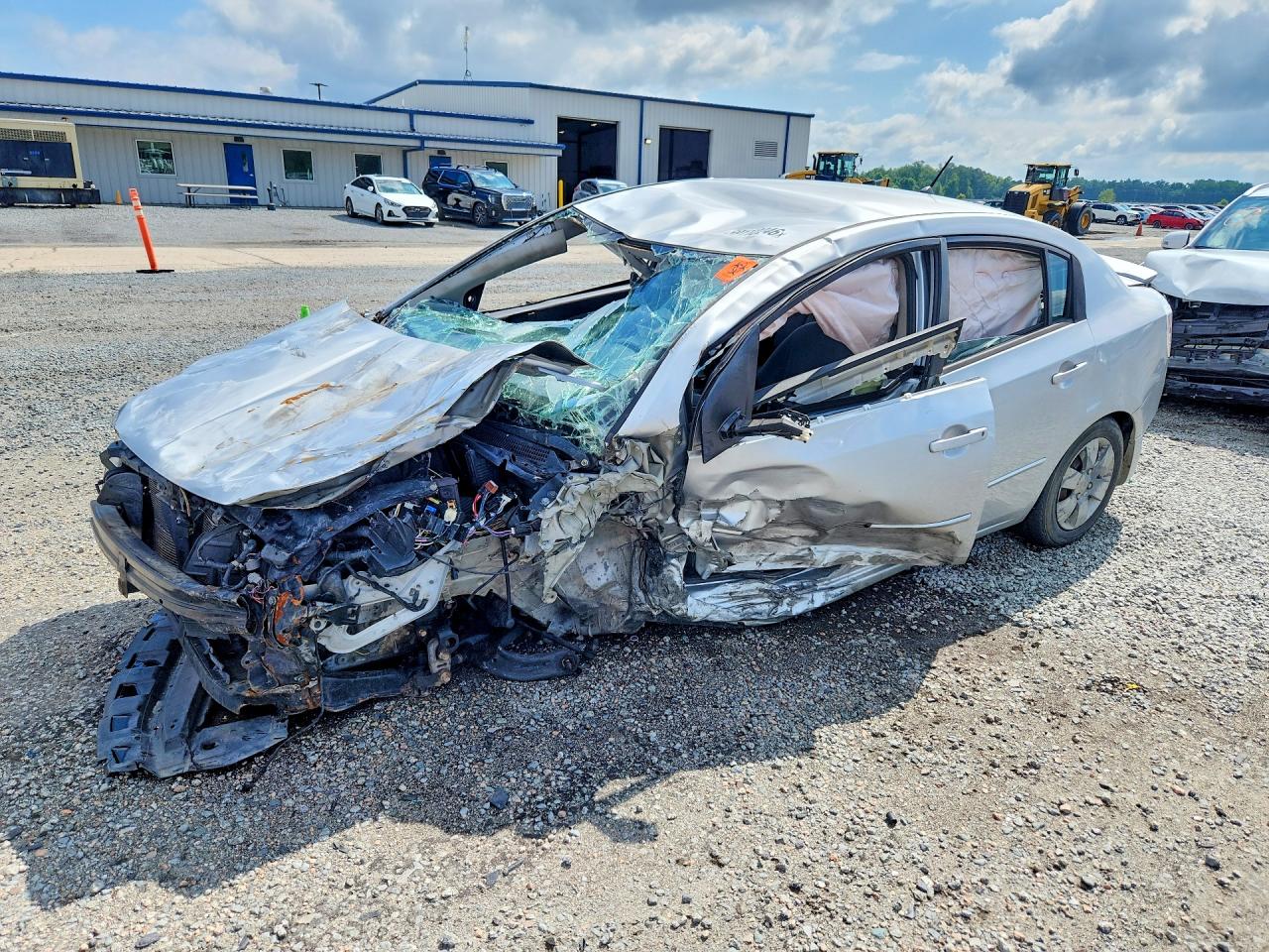 3N1AB6AP3BL647708 · 2011 NISSAN SENTRA