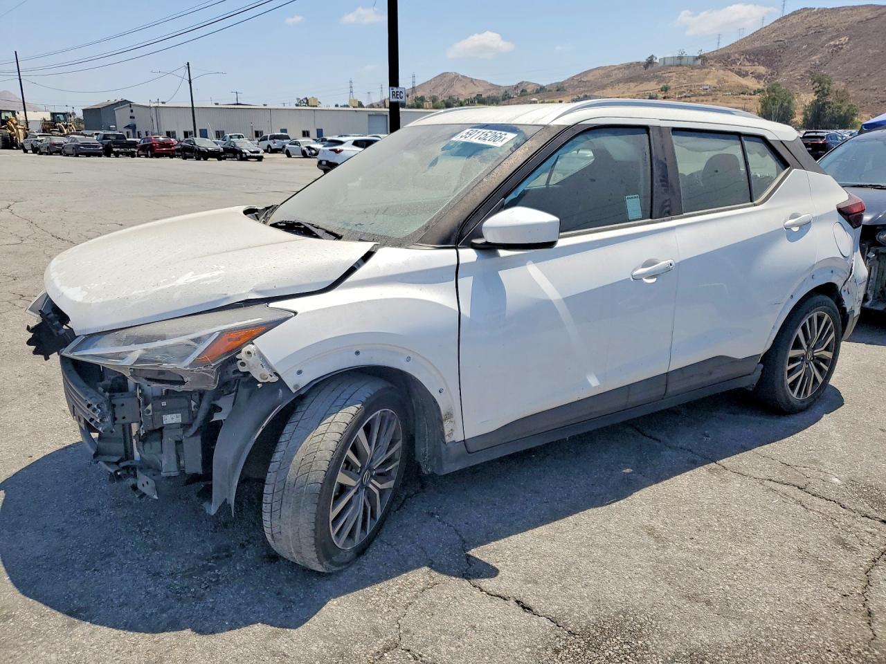 3N1CP5CV4ML523515 · 2021 NISSAN KICKS
