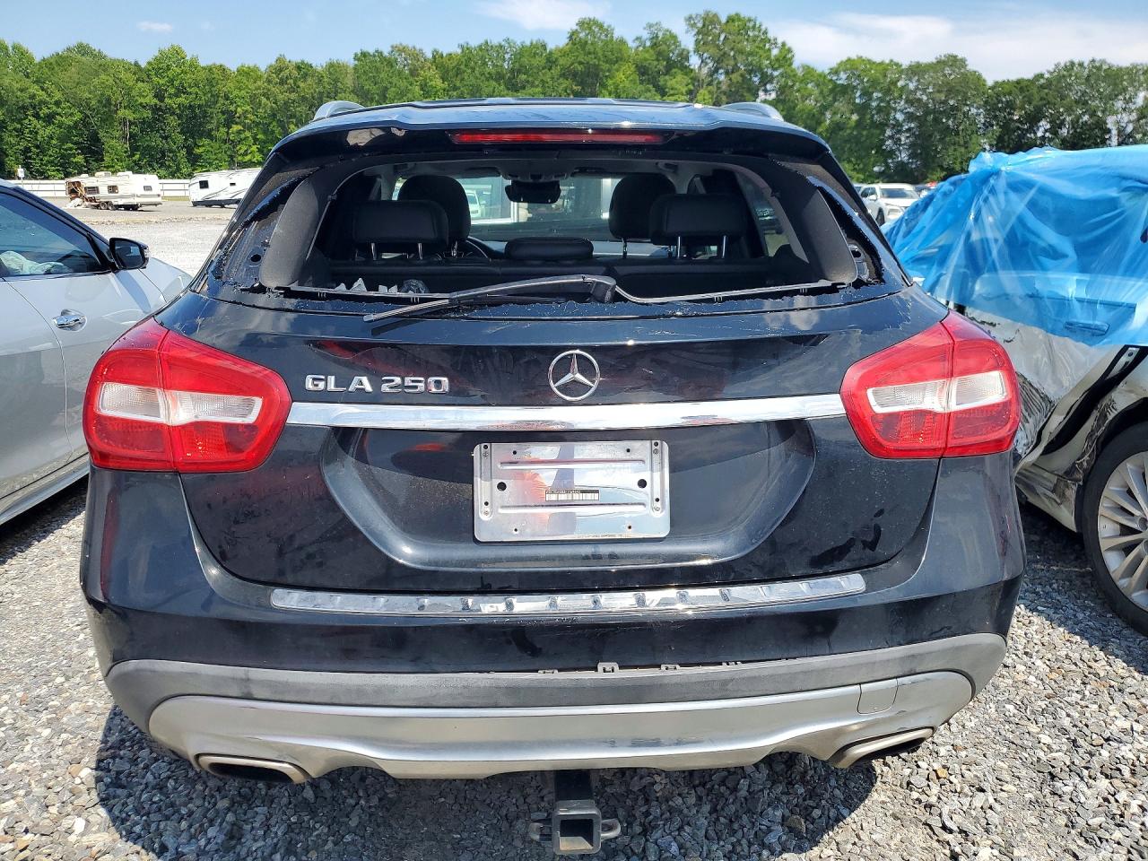 WDCTG4EB3FJ169842 · 2015 MERCEDES-BENZ GLA · 6/12