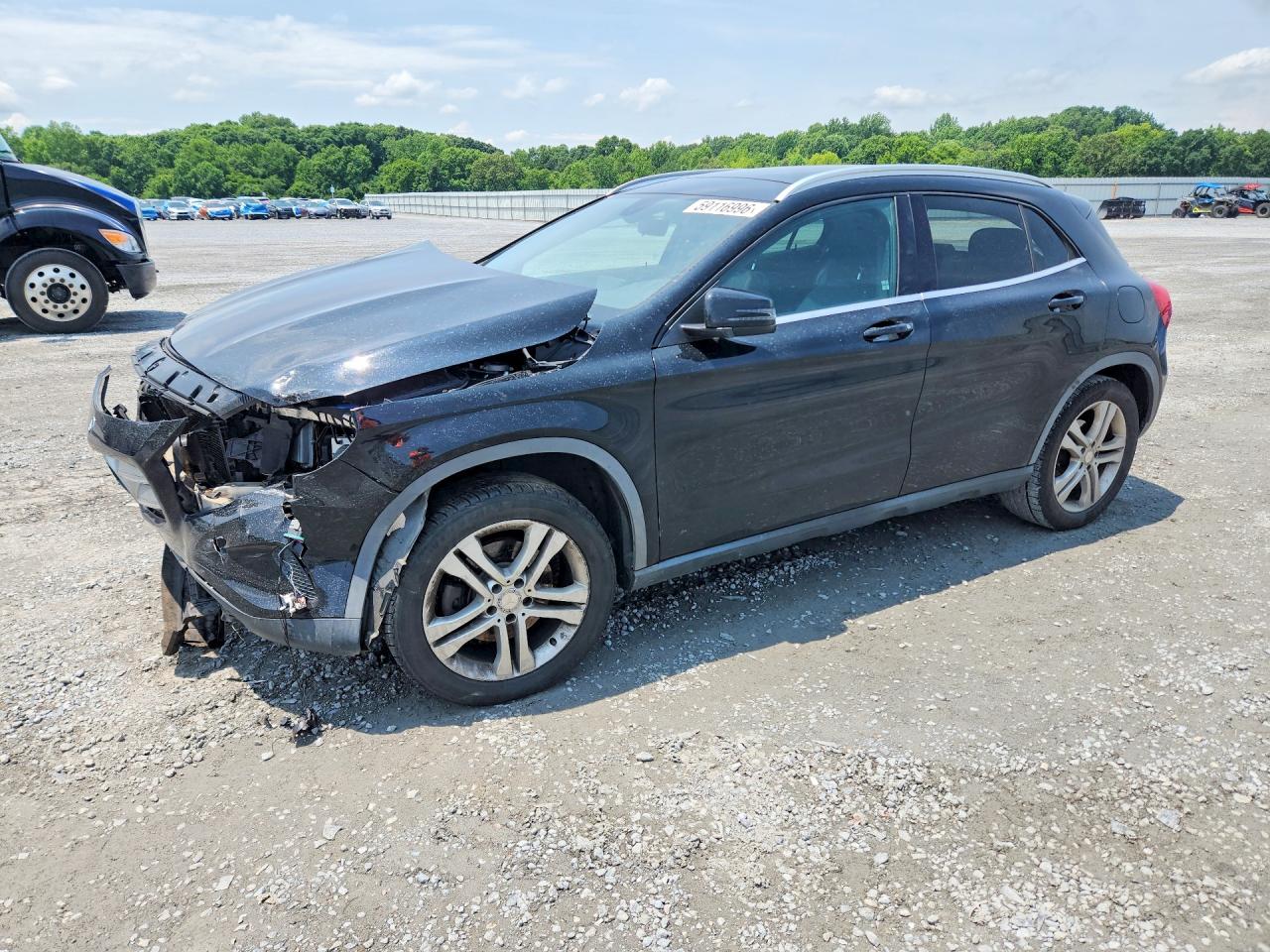 WDCTG4EB3FJ169842 · 2015 MERCEDES-BENZ GLA