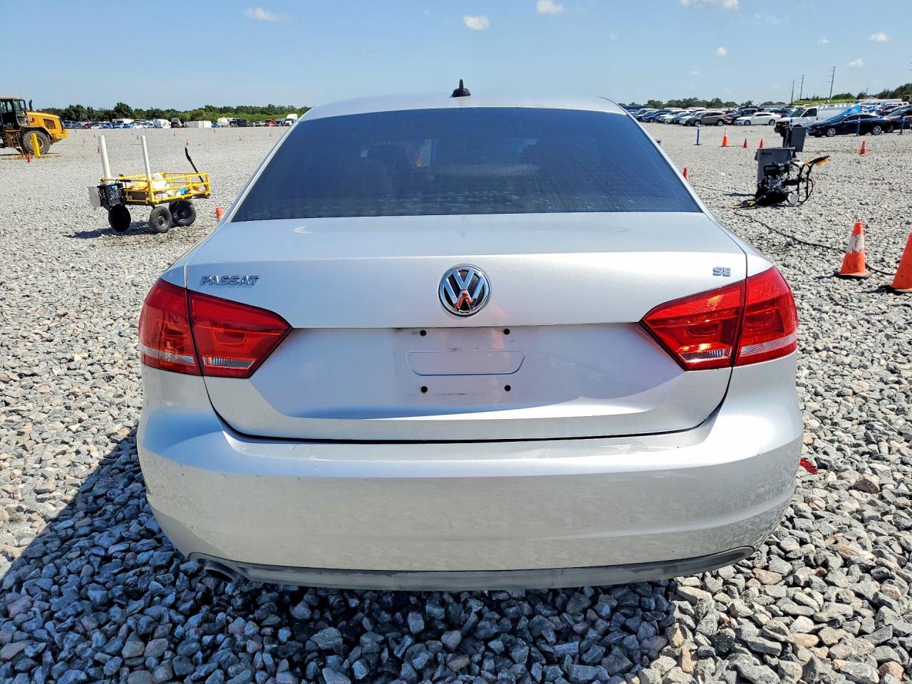 1VWBH7A36DC000900 · 2013 VOLKSWAGEN PASSAT · 6/13