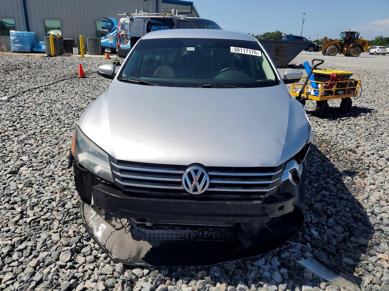 1VWBH7A36DC000900 · 2013 VOLKSWAGEN PASSAT · 5/13
