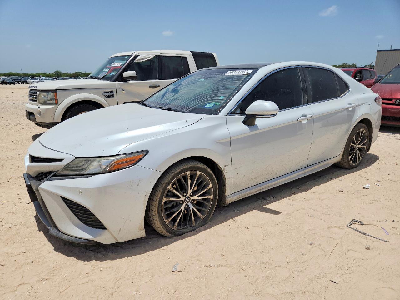 4T1B61HK0JU052270 · 2018 TOYOTA CAMRY