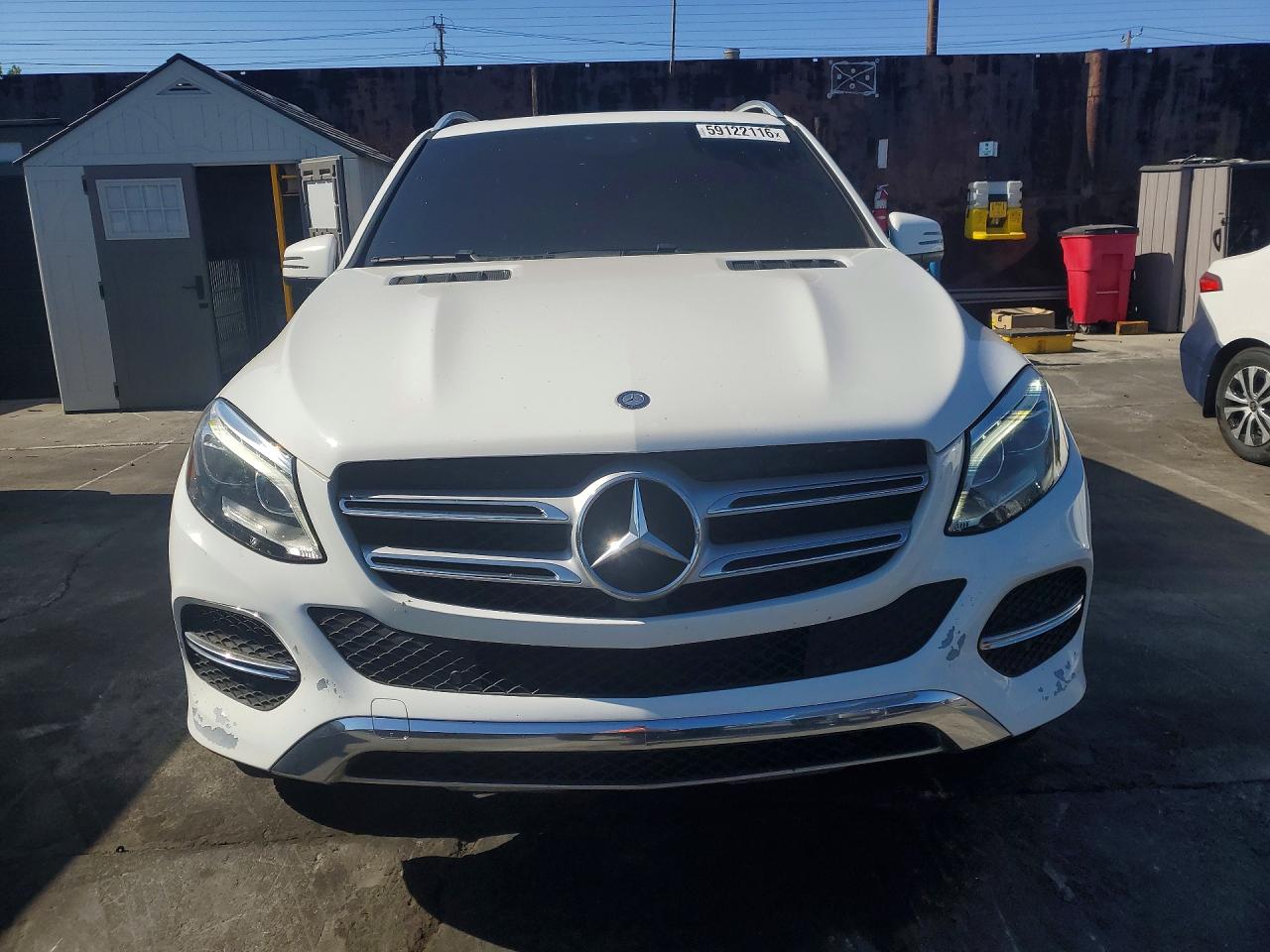 4JGDA5HB0HA908239 · 2017 MERCEDES-BENZ GLE · 5/13