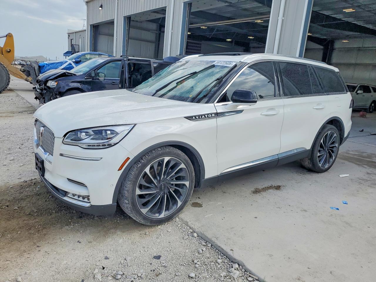 5LM5J7XC1RGL08691 · 2024 LINCOLN AVIATOR