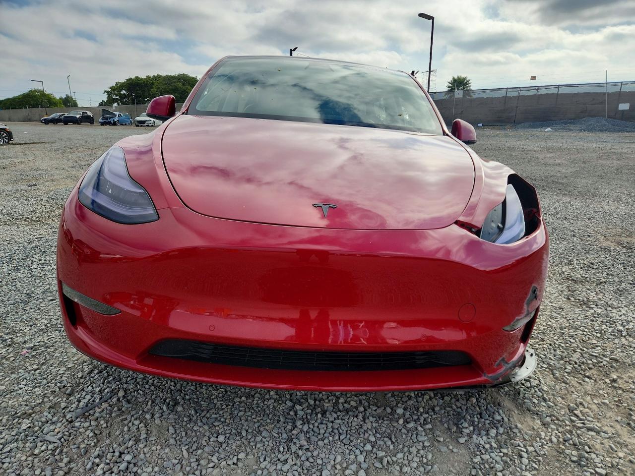 5YJYGDEF4LF002228 · 2020 TESLA MODEL Y · 5/12