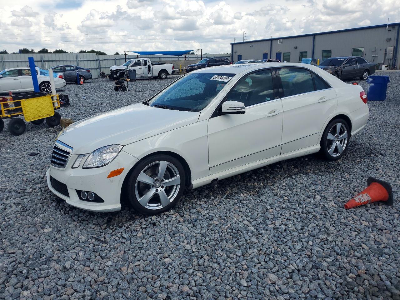 WDDHF5GB9AA181803 · 2010 MERCEDES-BENZ E
