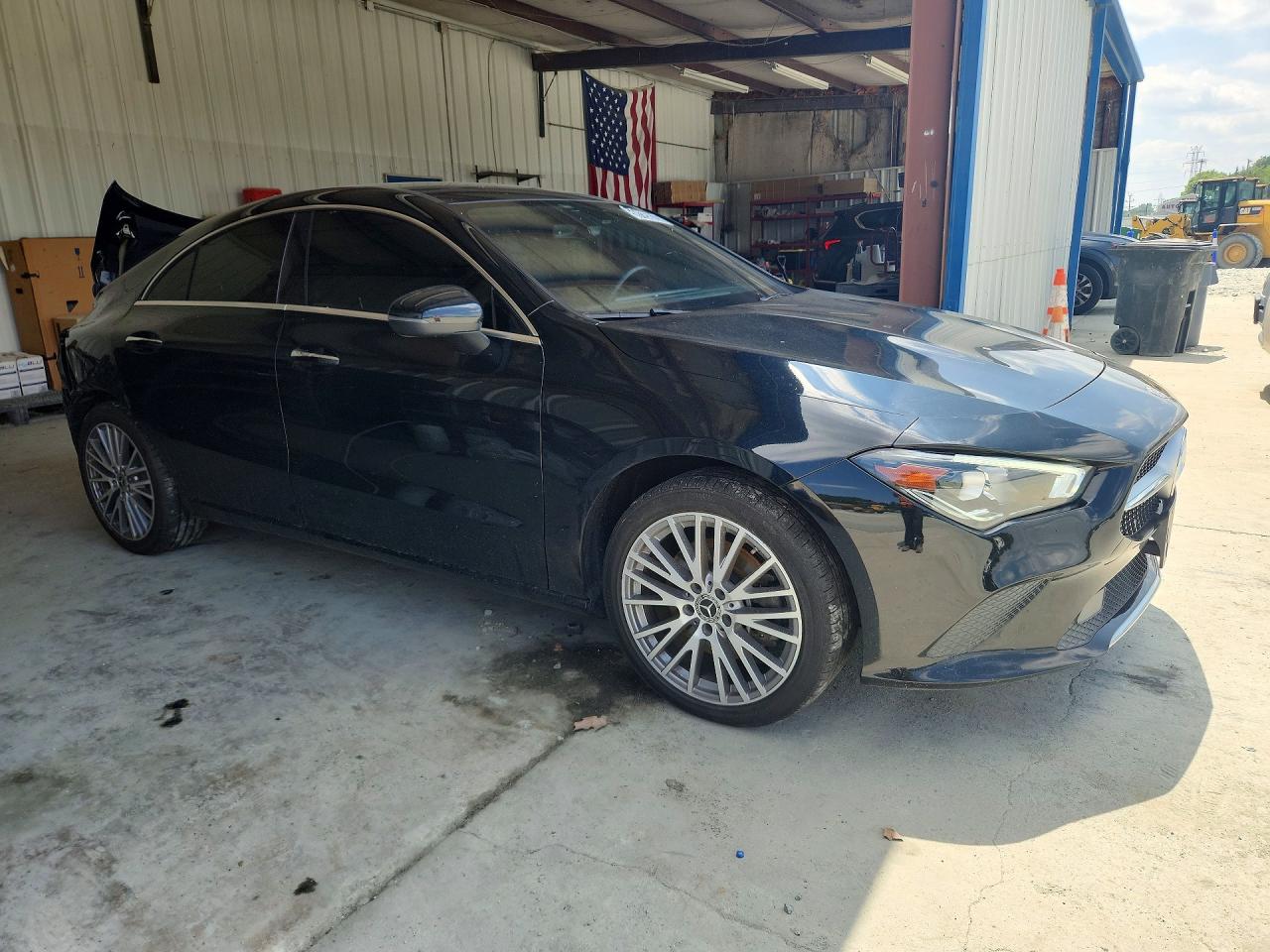 W1K5J4HB3NN286135 · 2022 MERCEDES-BENZ CLA · 4/12