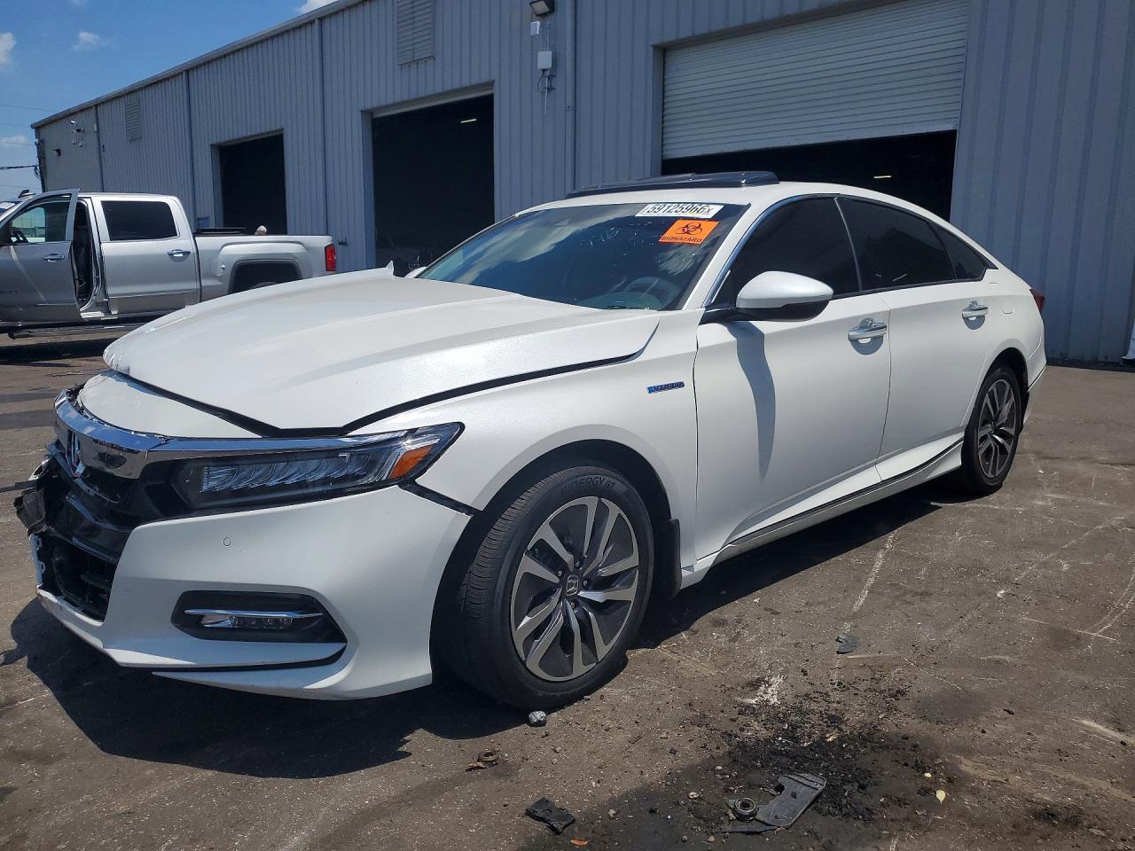 1HGCV3F96LA017858 · 2020 HONDA ACCORD