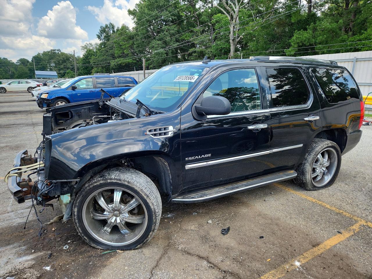 1GYS4BEF5BR130046 · 2011 CADILLAC ESCALADE