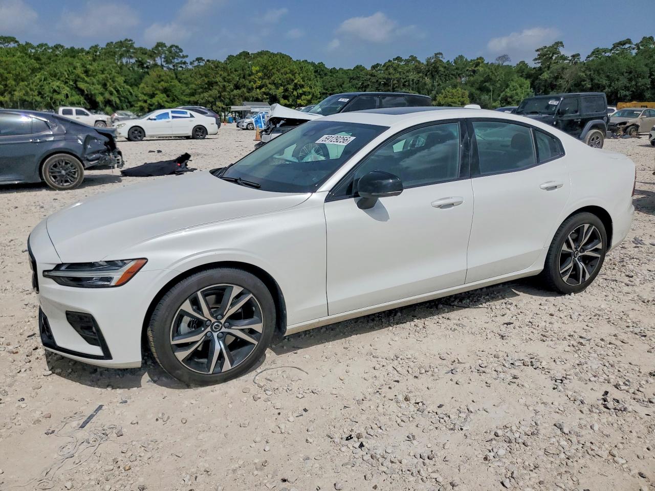 7JRL12FK6RG324400 · 2024 VOLVO S60
