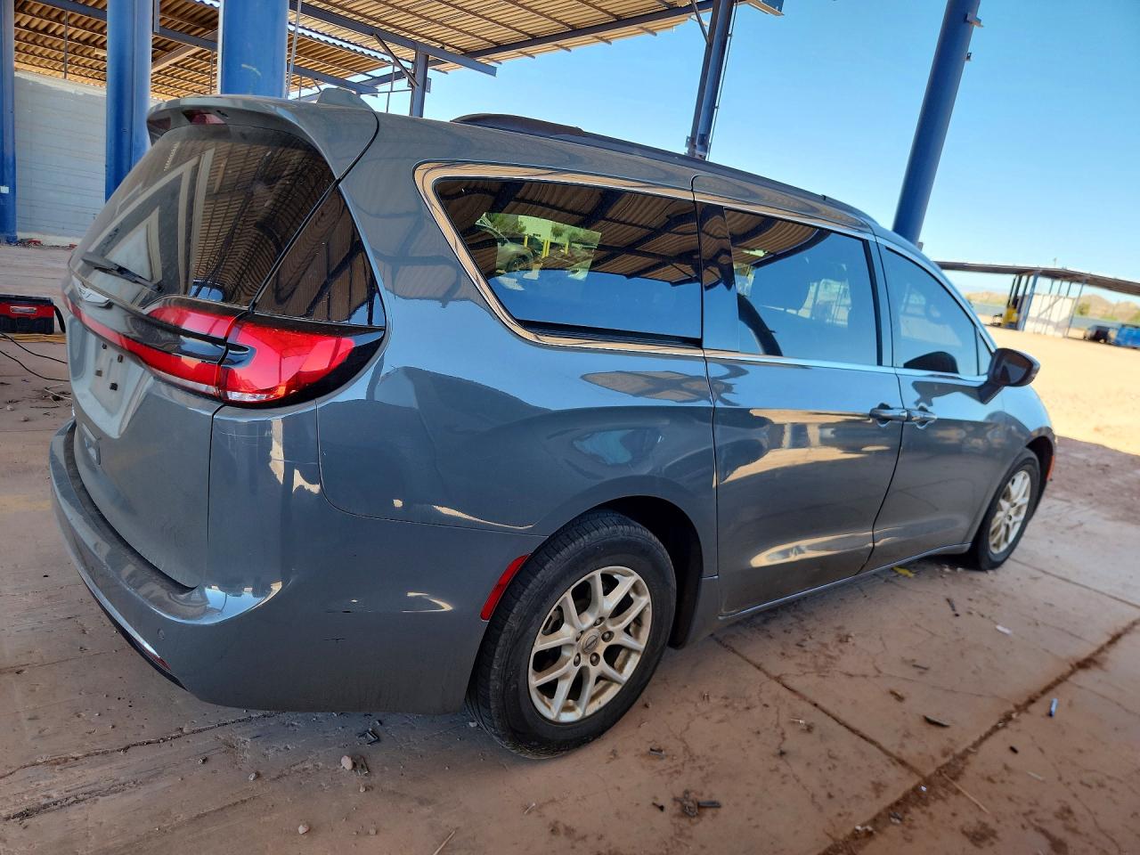 2C4RC1BG2NR113640 · 2022 CHRYSLER PACIFICA · 3/13