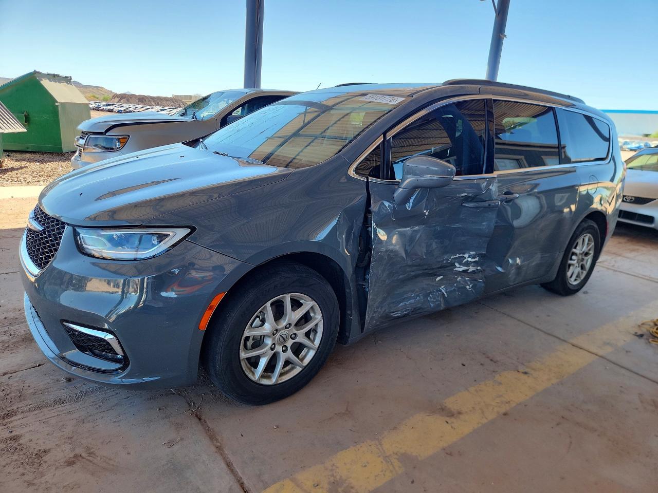 2C4RC1BG2NR113640 · 2022 CHRYSLER PACIFICA