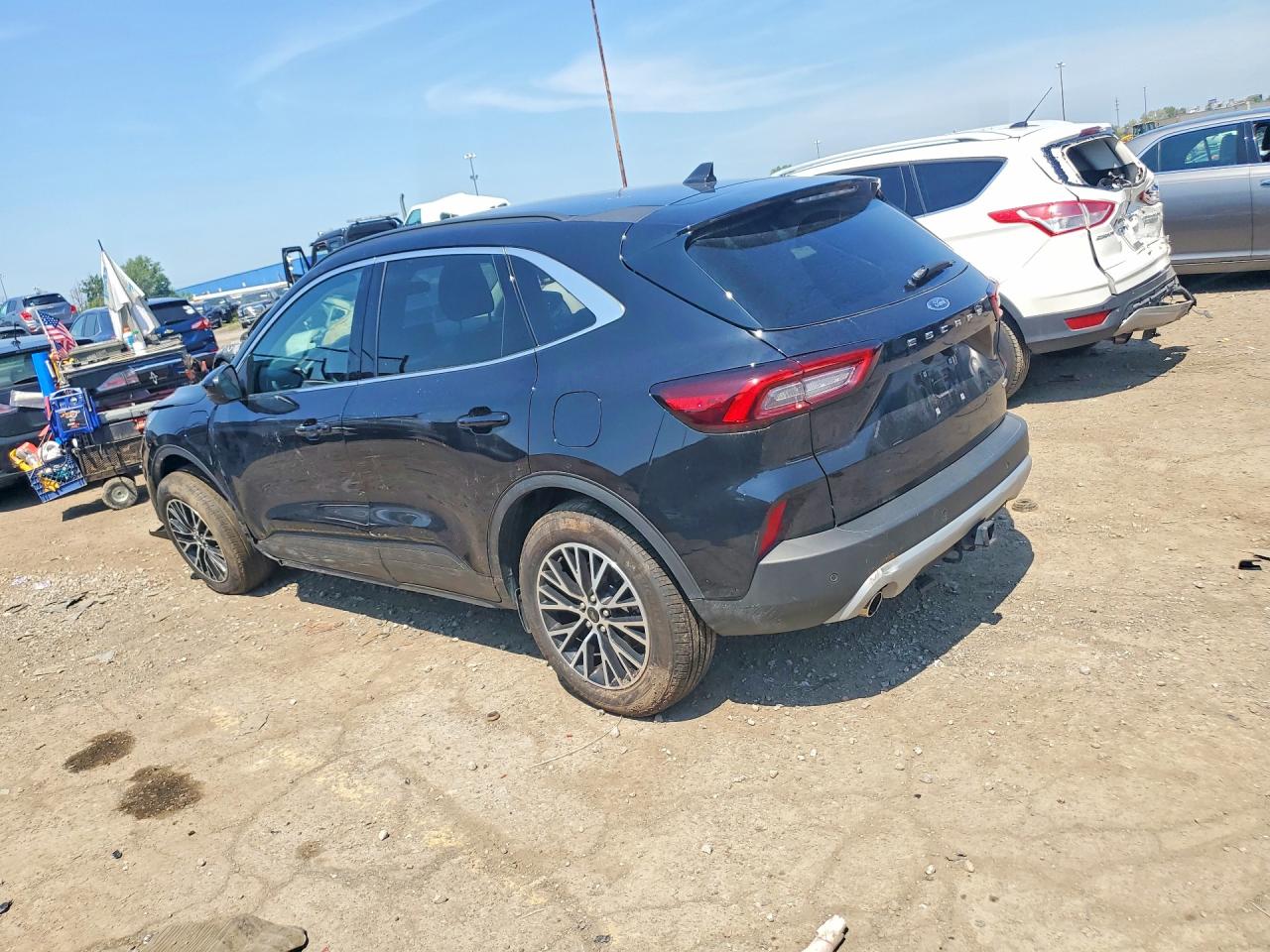 1FMCU0E16SUA31859 · 2025 FORD ESCAPE · 2/13