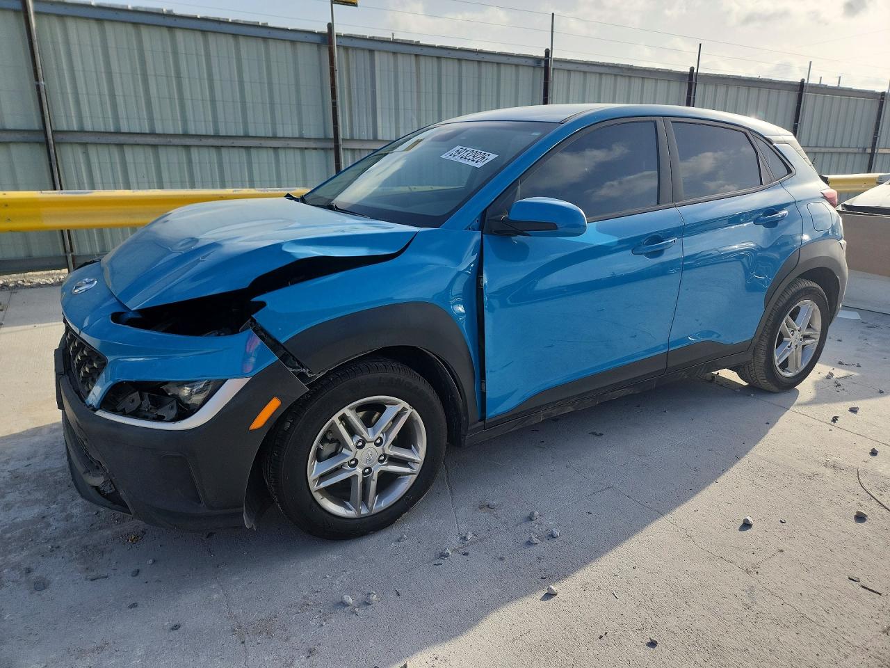 KM8K22AB6NU881457 · 2022 HYUNDAI KONA