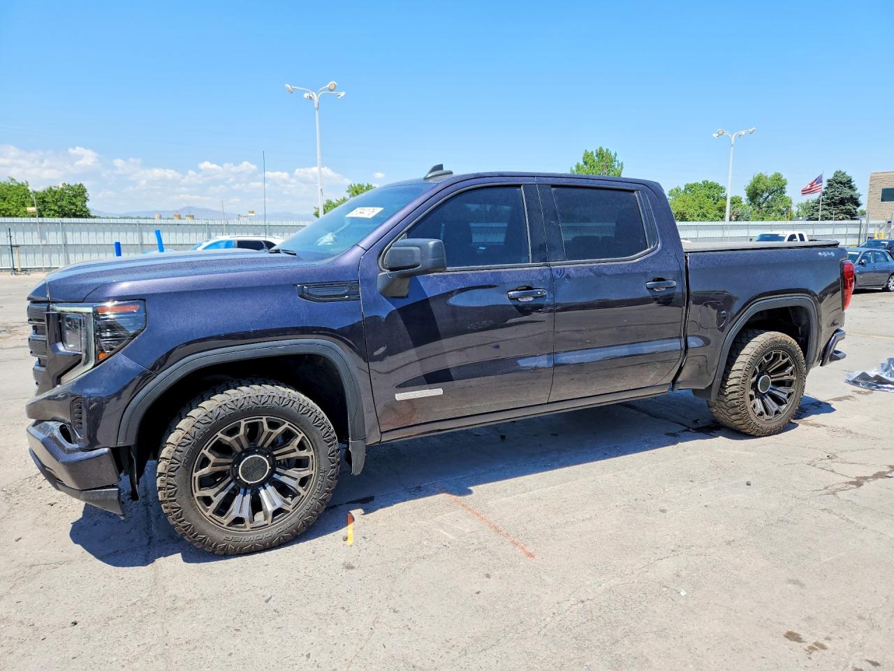 3GTPUCEKXNG685643 · 2022 GMC SIERRA