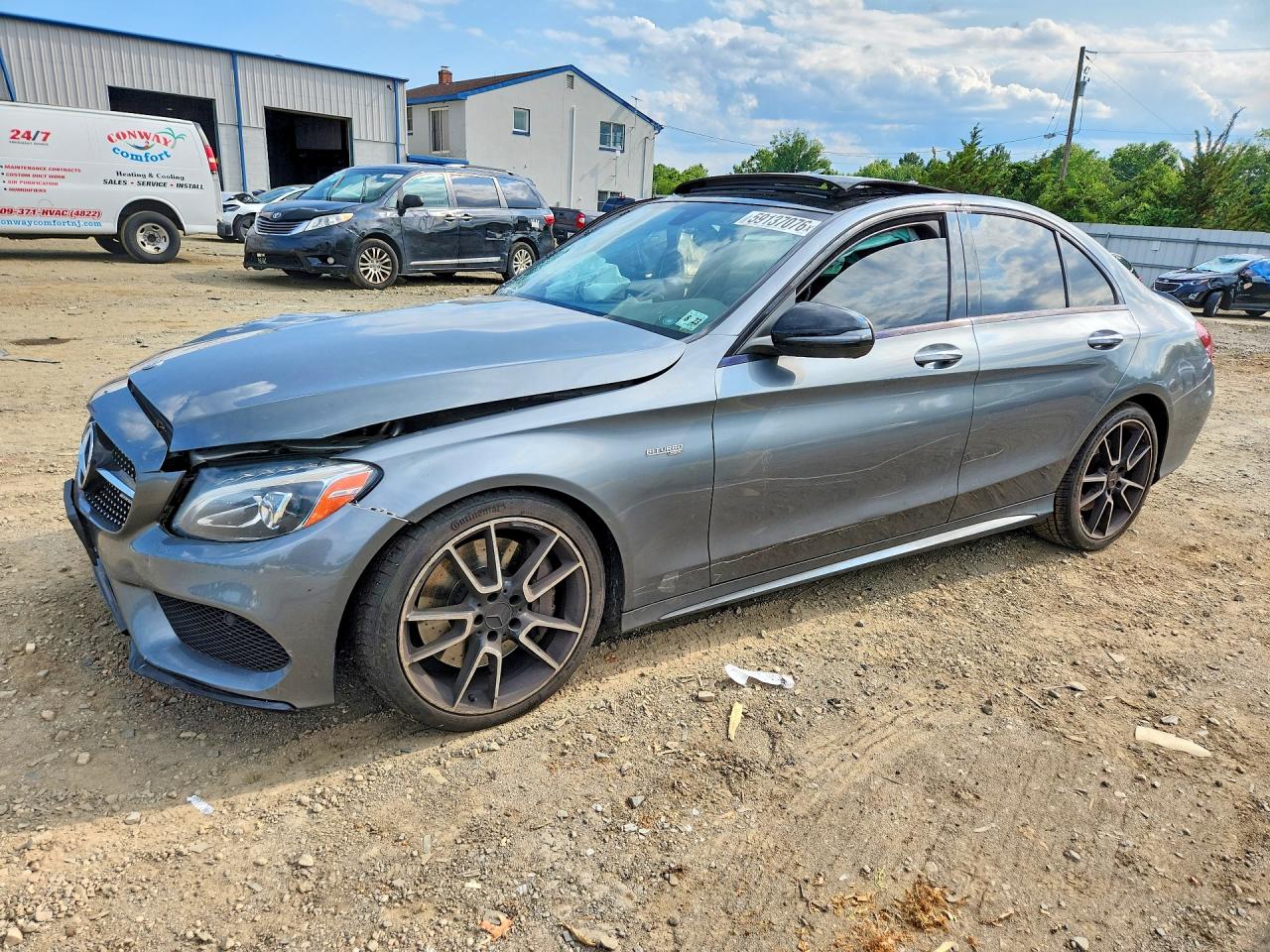 55SWF6EB4JU275510 · 2018 MERCEDES-BENZ C
