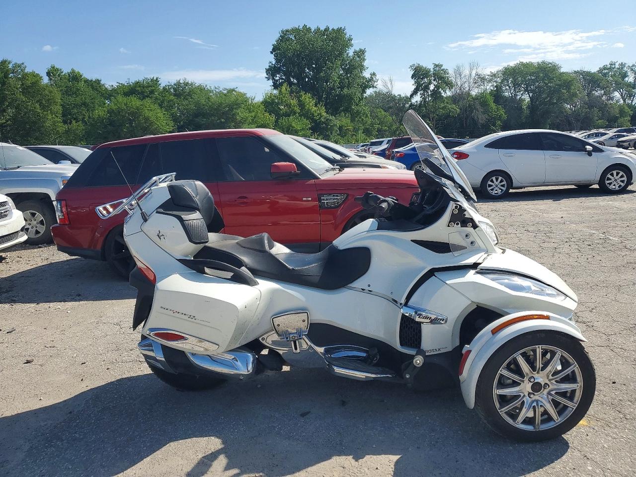 2017 CAN-AM SPYDER ROADSTER