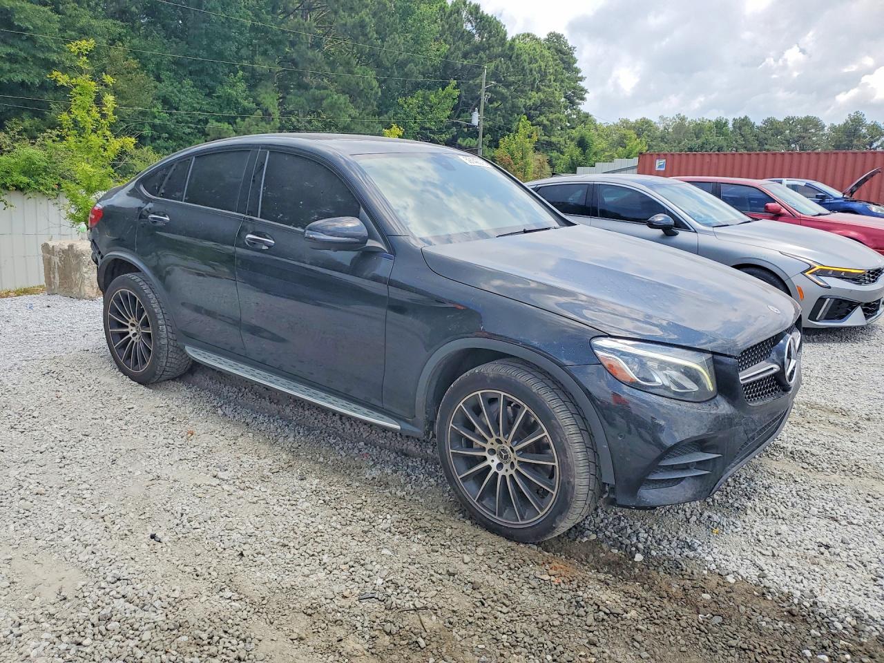 WDC0J4KB3KF663513 · 2019 MERCEDES-BENZ GLC COUPE · 4/13