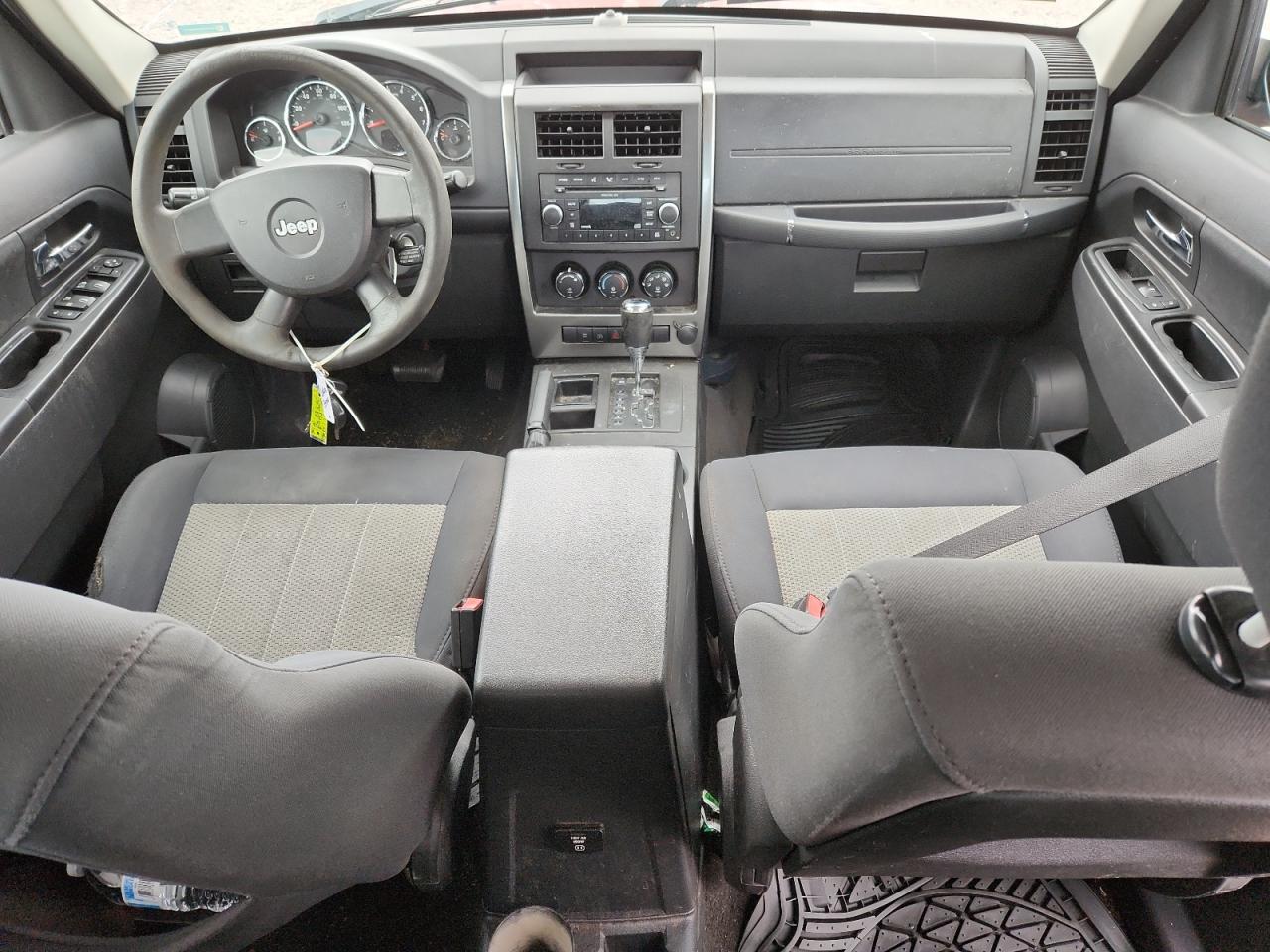 1J8GP28K79W545367 · 2009 JEEP LIBERTY · 8/13