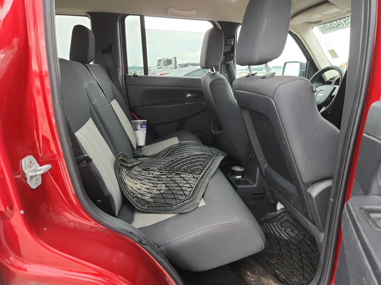 1J8GP28K79W545367 · 2009 JEEP LIBERTY · 11/13