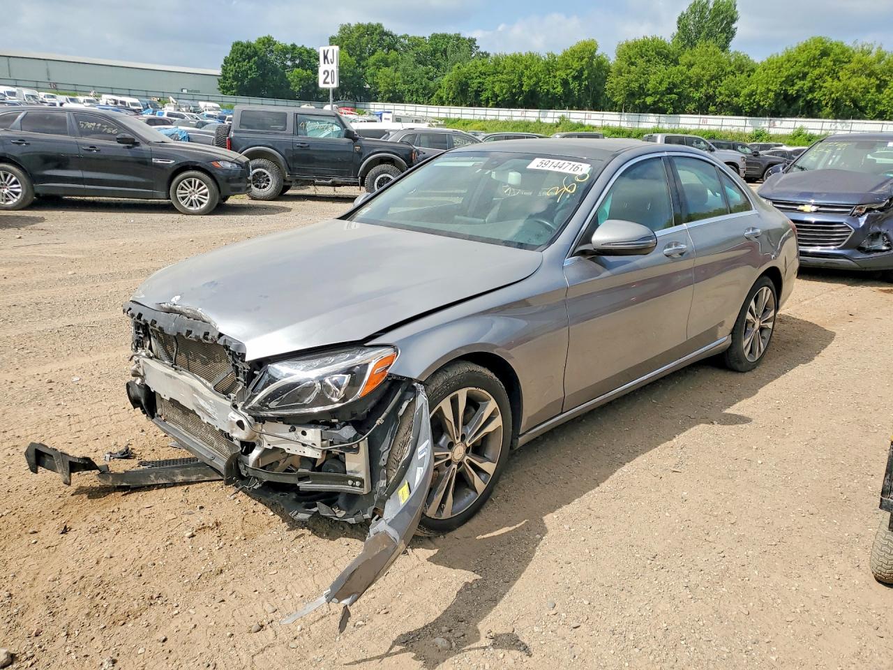 55SWF4KB0GU162459 · 2016 MERCEDES-BENZ C