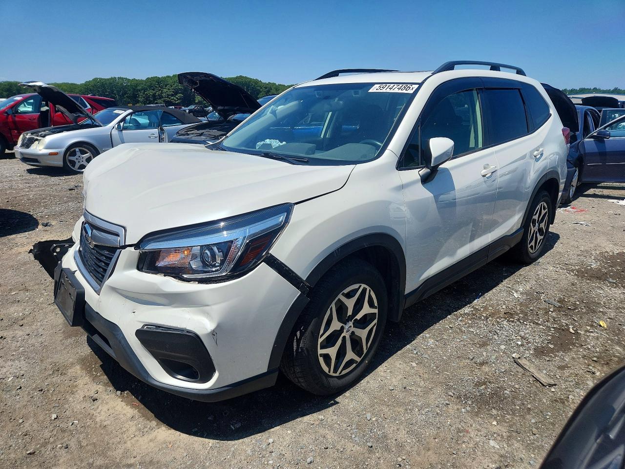JF2SKAEC2KH572396 · 2019 SUBARU FORESTER