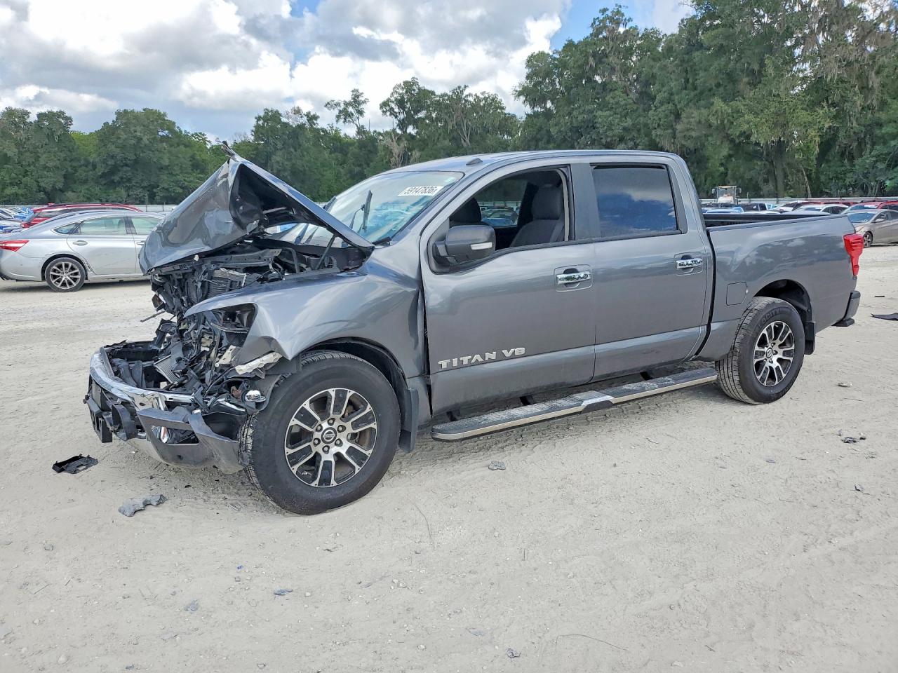 1N6AA1EF8LN508676 · 2020 NISSAN TITAN