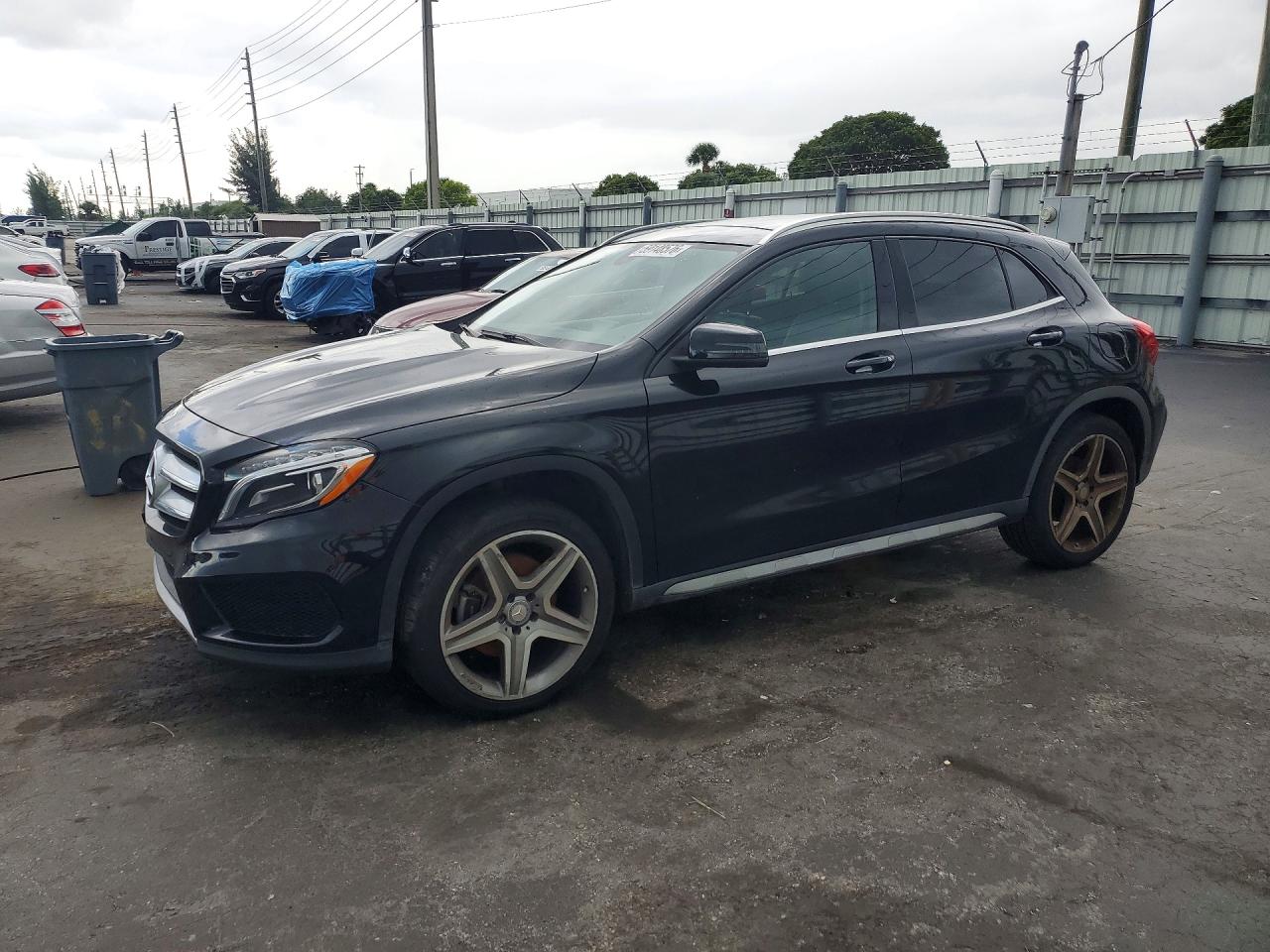 WDCTG4EB3FJ132757 · 2015 MERCEDES-BENZ GLA