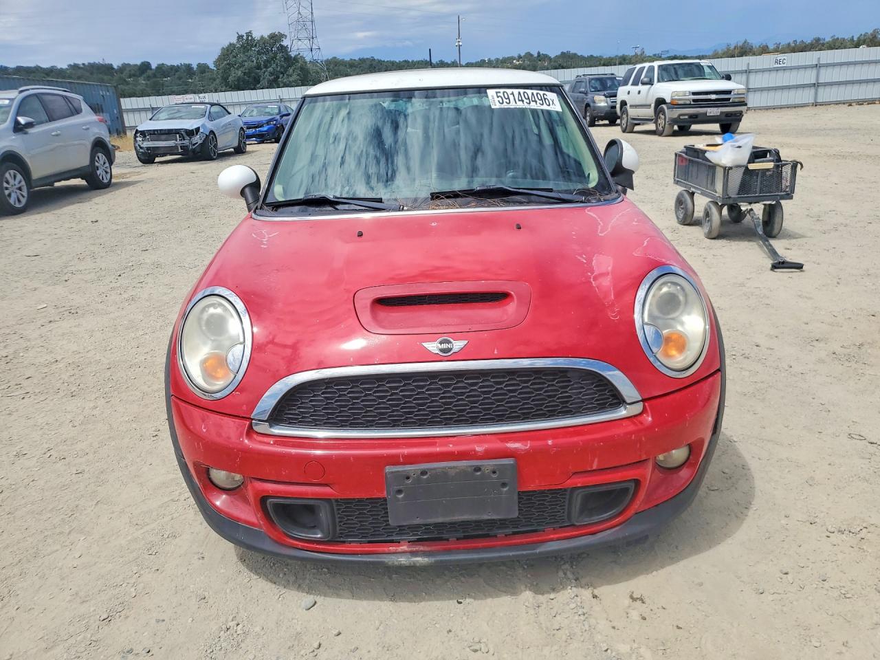 WMWSV3C5XBTY12231 · 2011 MINI COOPER · 5/12