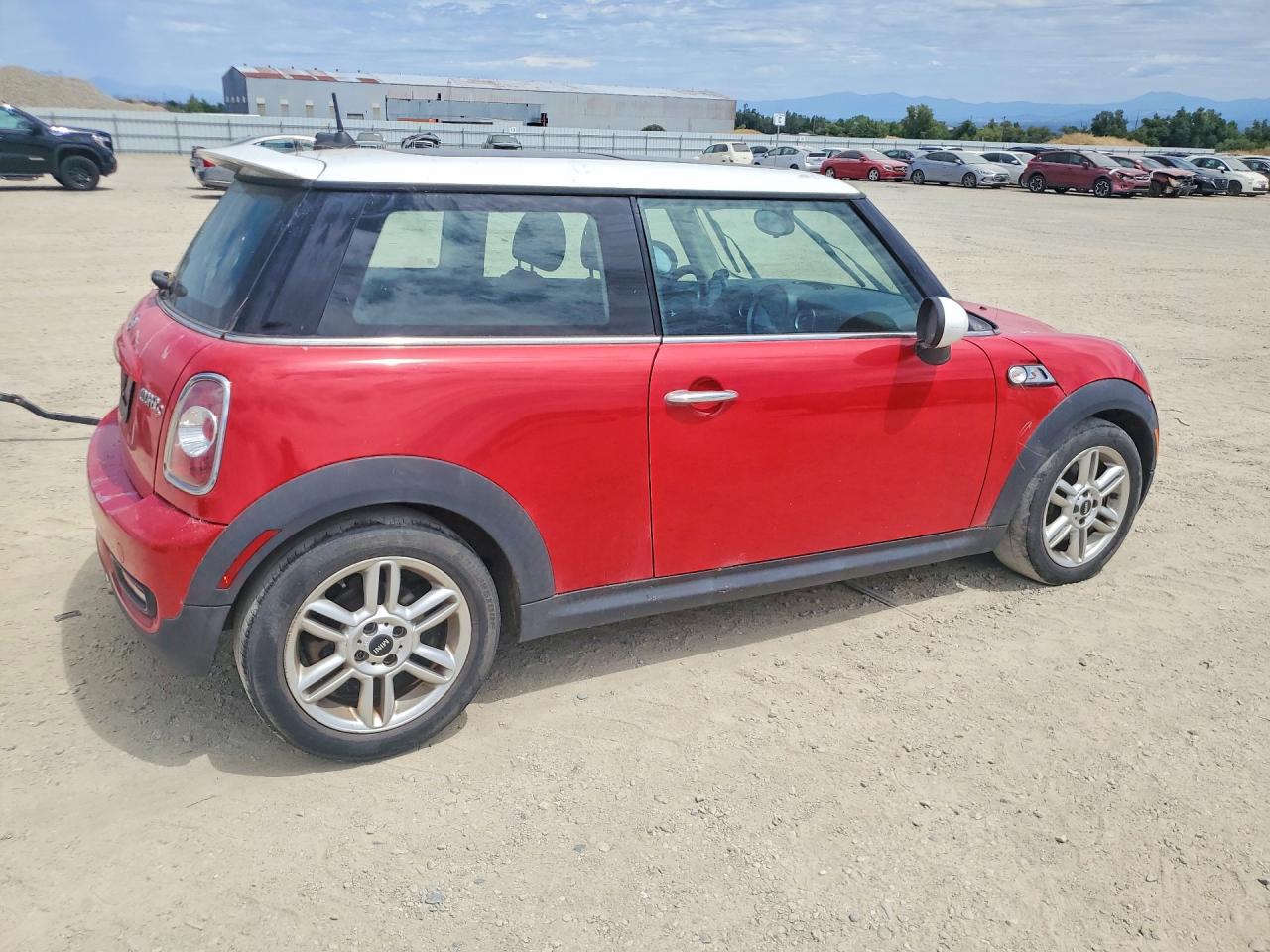 WMWSV3C5XBTY12231 · 2011 MINI COOPER · 3/12