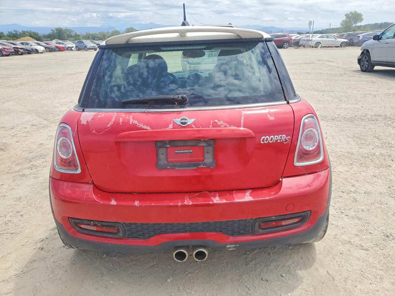 WMWSV3C5XBTY12231 · 2011 MINI COOPER · 6/12